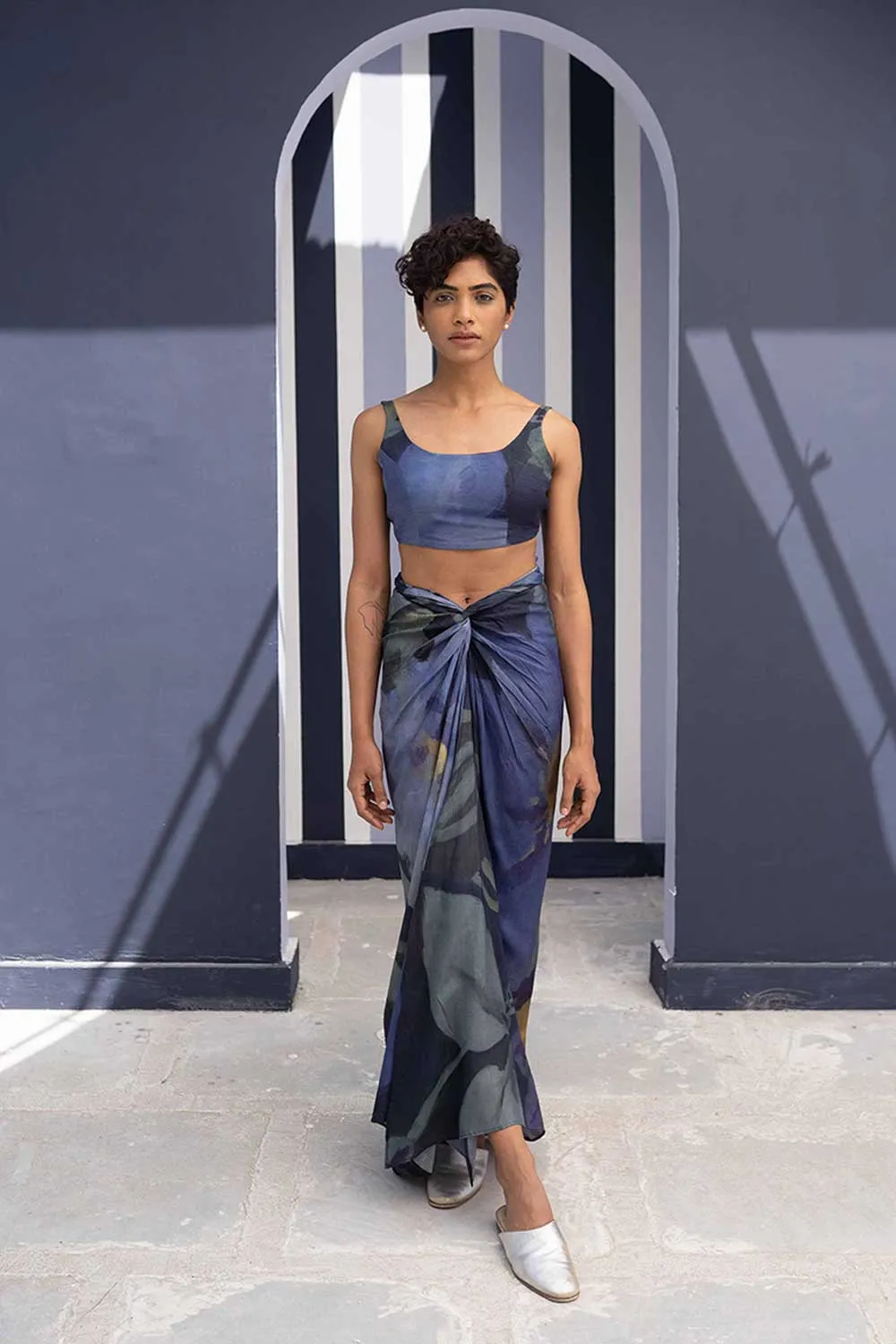 YAM   I  Santa Cruz  BABKA SKIRT SET 2  (BLOUSE & SKIRT) SILK BLUE YAMBILLIE24