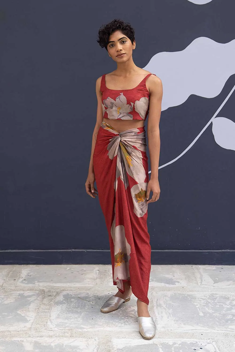 YAM   I  Vigo  RED POPPIES SKIRT SET 2  (BLOUSE & SKIRT) SILK RED YAMBILLIE20