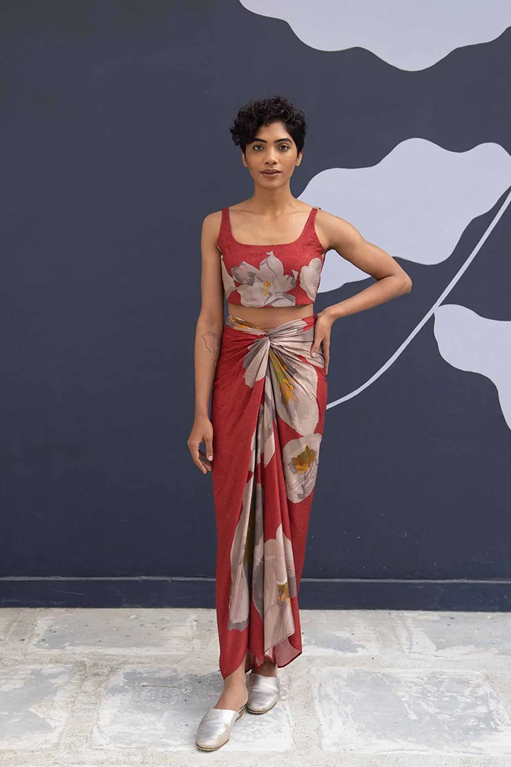 YAM   I  Vigo  RED POPPIES SKIRT SET 2  (BLOUSE & SKIRT) SILK RED YAMBILLIE20