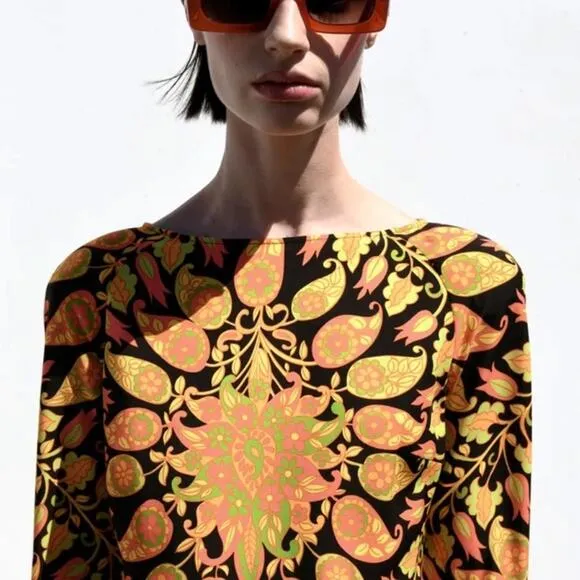 Zara 70’s Style Bloggers Favorite Printed Mini Dress Size XS NWT